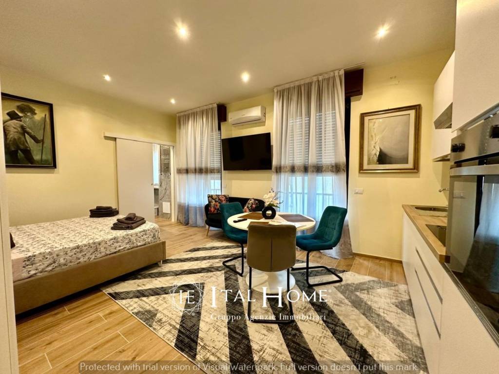 Appartamento a Verona in Via Carmelitani Scalzi - Foto 2