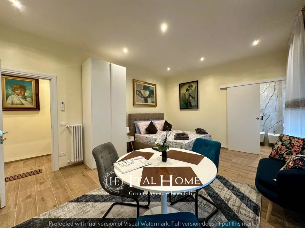 Appartamento a Verona in Via Carmelitani Scalzi - Foto 3