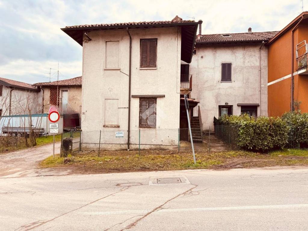 Casa indipendente a Casatenovo in Via S. Gaetano, 22 - Foto 2