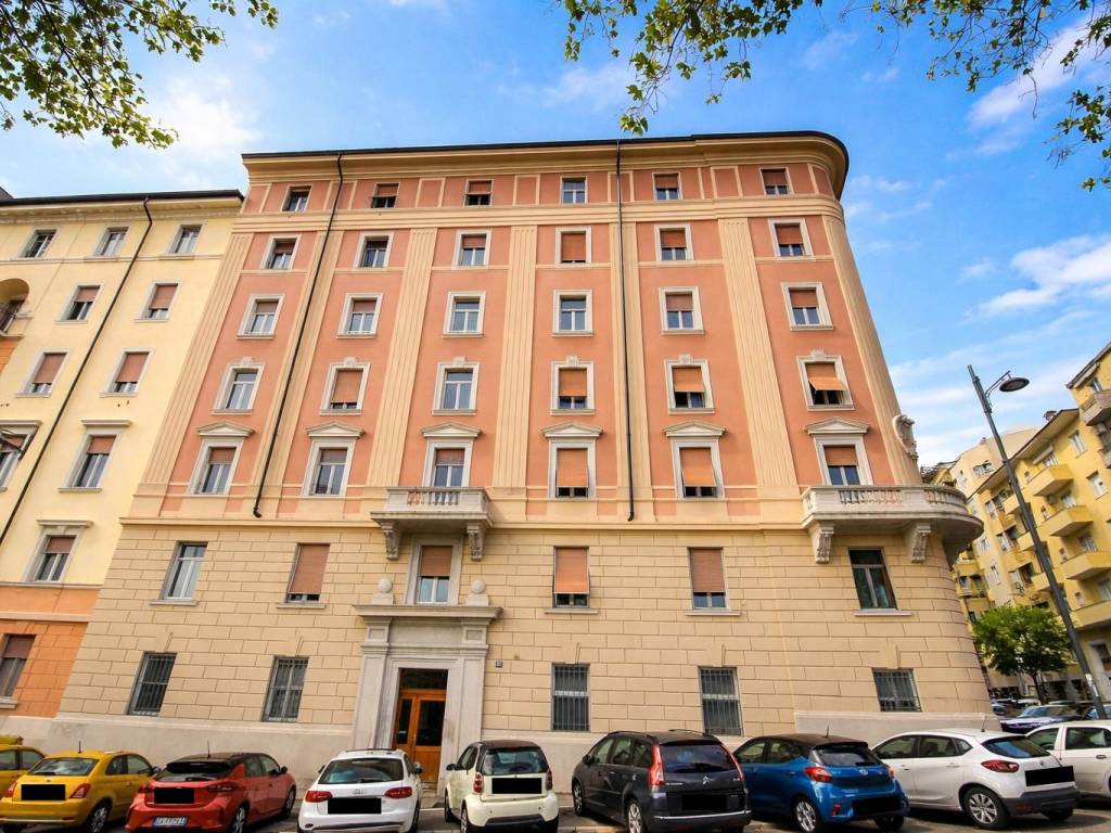 Appartamento a Trieste in Via Vittorio Locchi, 12 - Foto 2