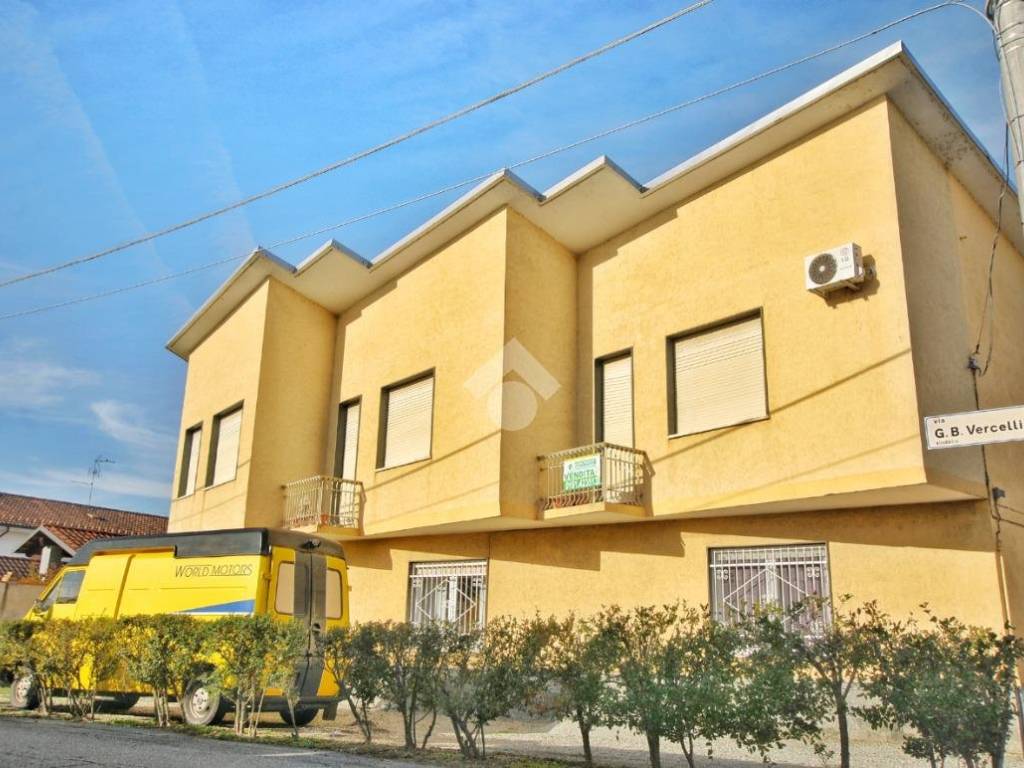 Appartamento a Livorno ferraris in Via G. B. Vercelli, 2 - Foto 2