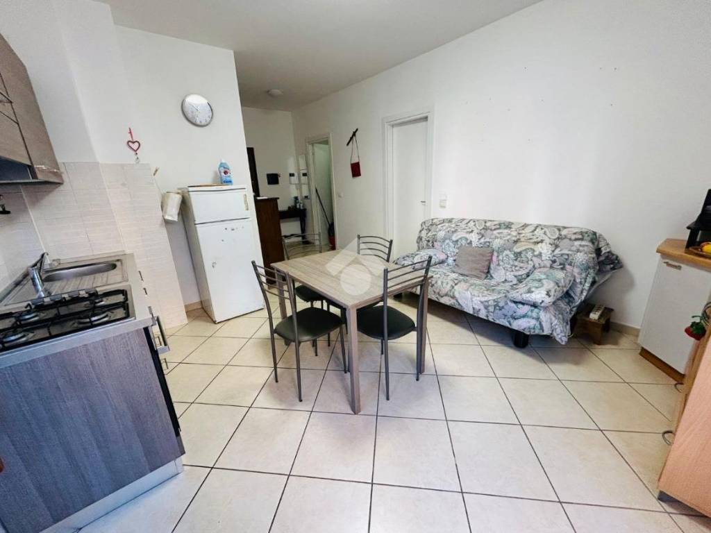 Appartamento a Aprilia in Via delle Margherite, 61 - Foto 5