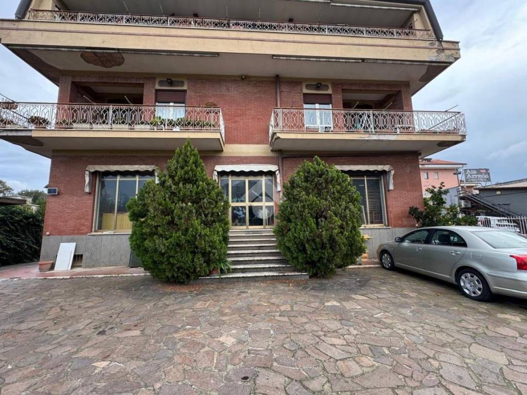 Immobile a Castel gandolfo in Via dei Pini, 1 - Foto 2