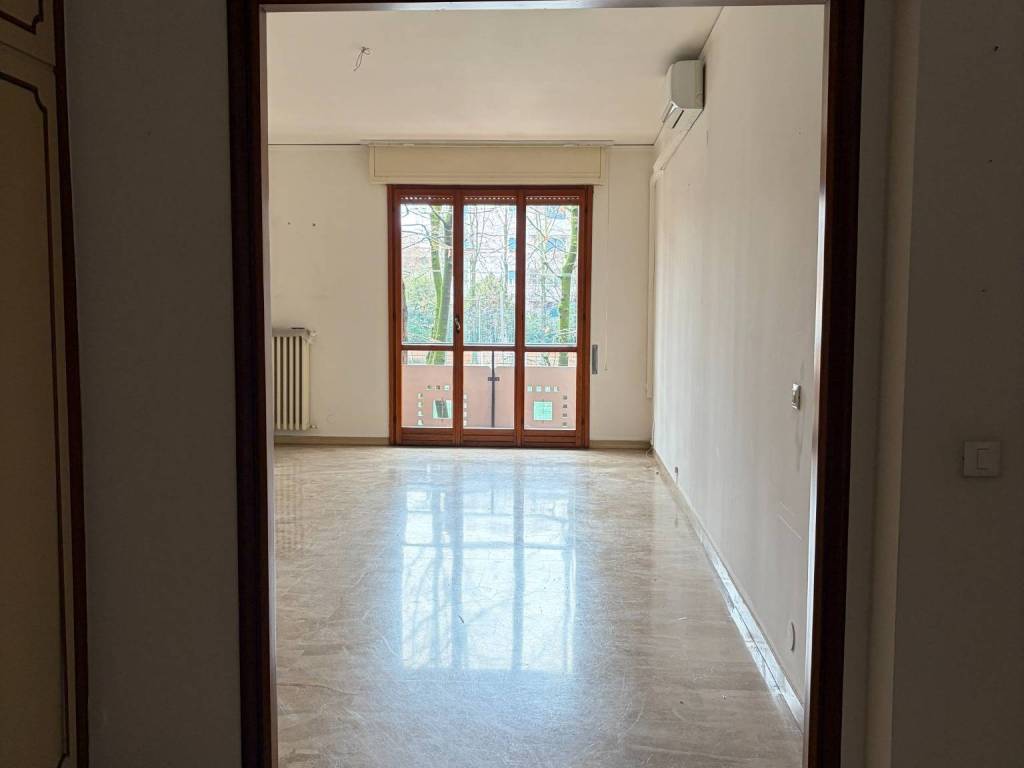 Appartamento a Modena in Via Arsenio Crespellani - Foto 3