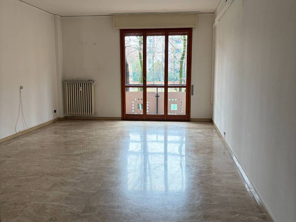 Appartamento a Modena in Via Arsenio Crespellani - Foto 4