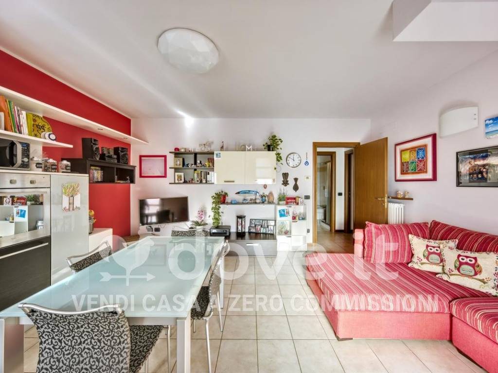 Appartamento a Porto mantovano in Via Calipari - Foto 5