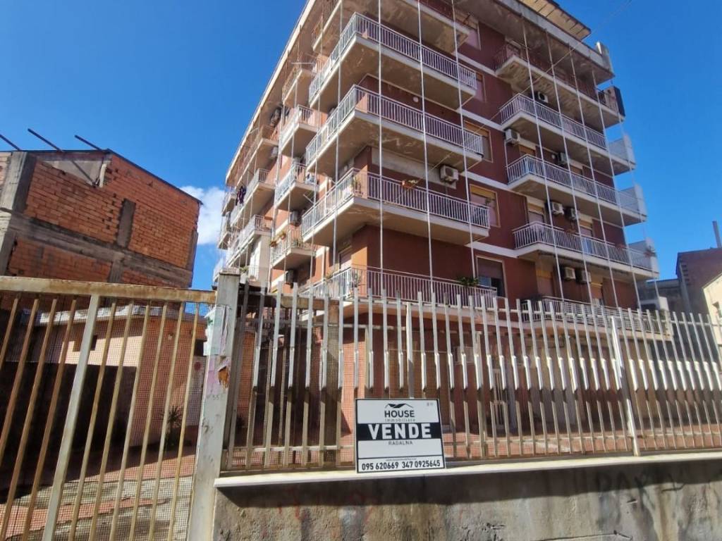 Appartamento a Paternò in Via Alessandro Volta - Foto 5