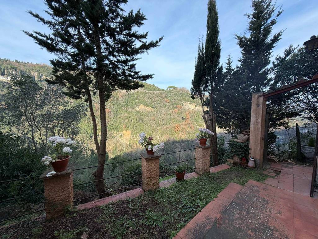 Appartamento a Fiesole in Via Fontelucente - Foto 2