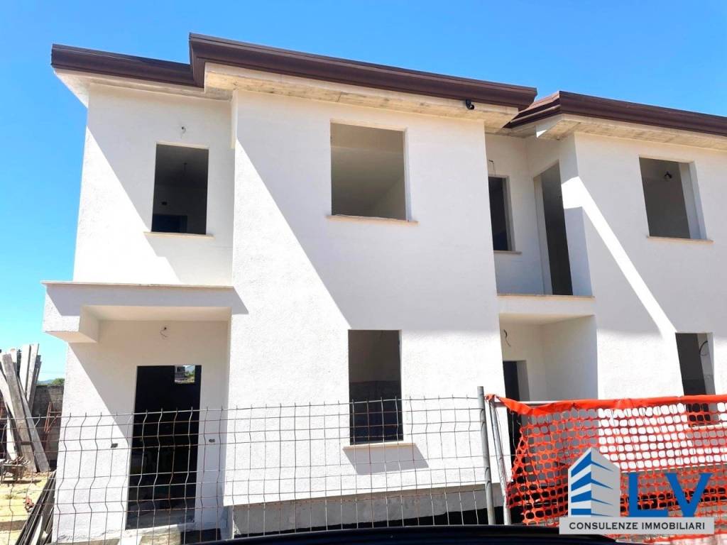 Villetta a schiera a Frosinone in Via Marittima - Foto 2