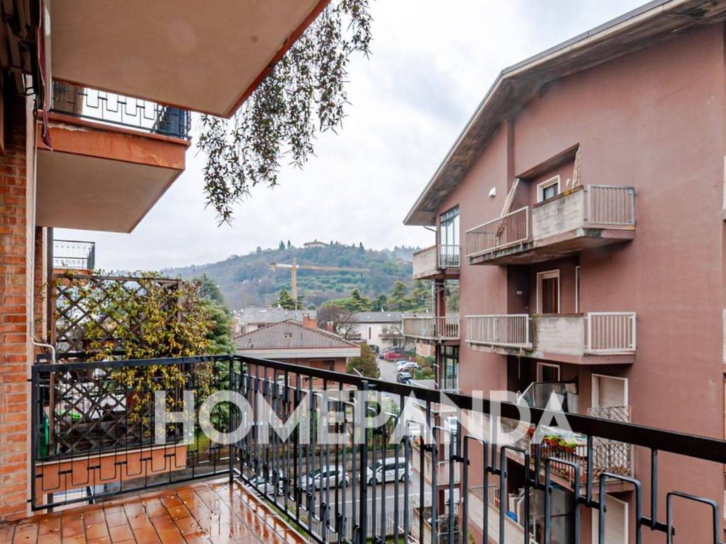 Appartamento a Verona in Via Santini, 27 - Foto 5