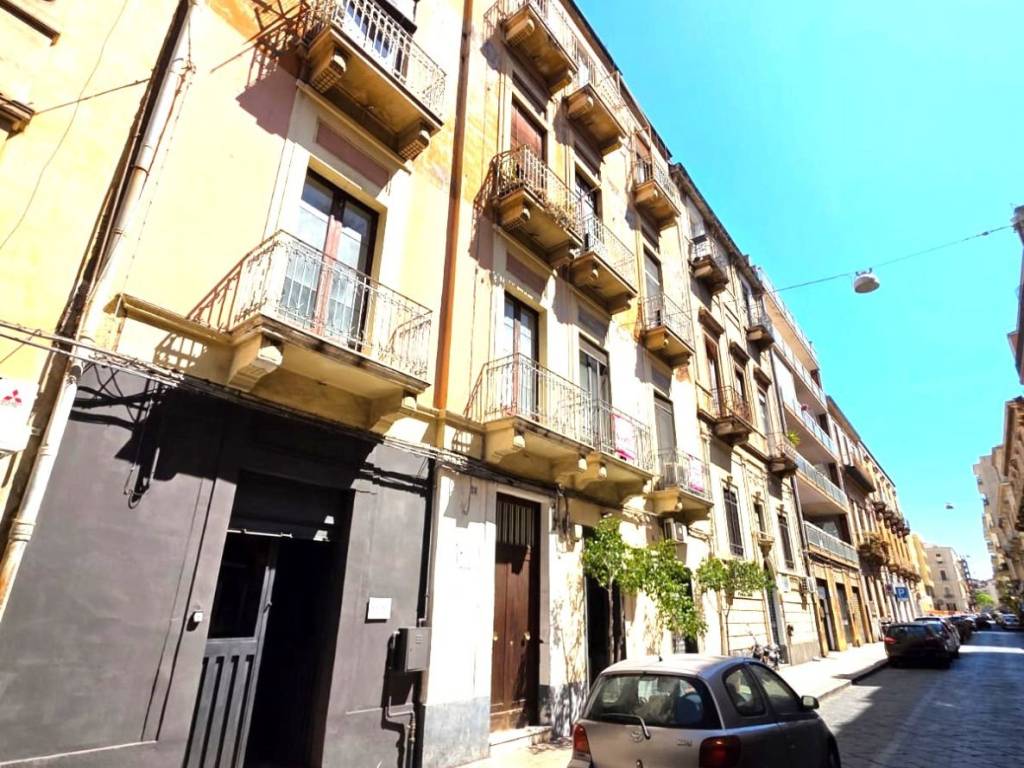 Appartamento a Catania in Via Conte Ruggero - Foto 2