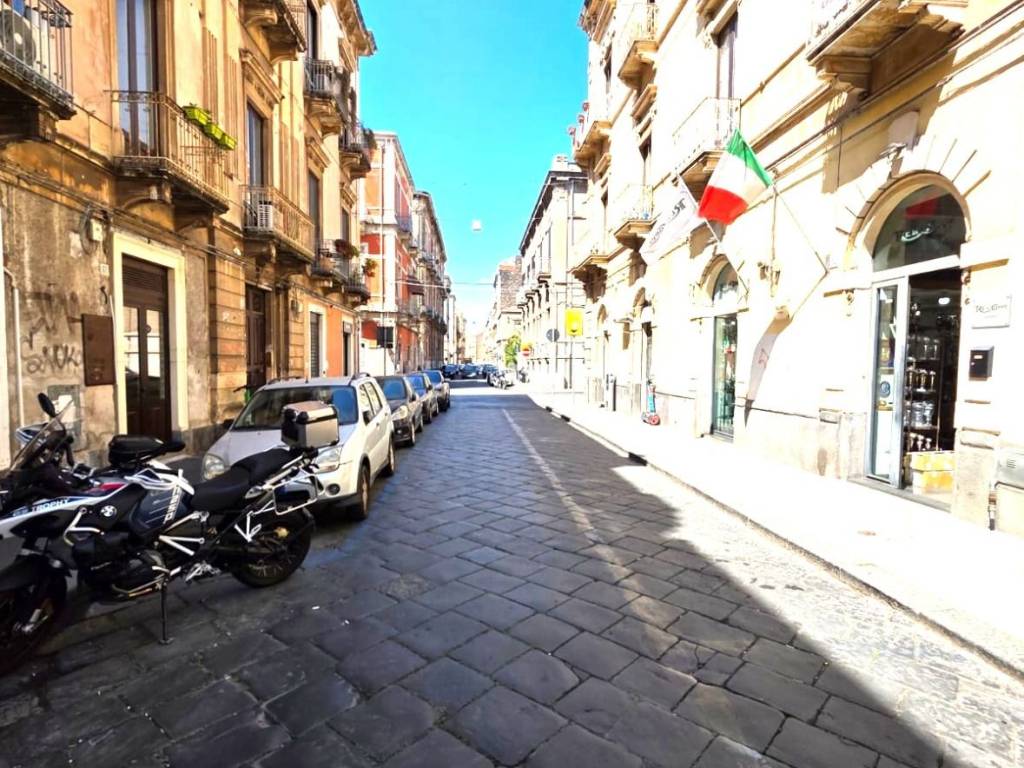 Appartamento a Catania in Via Conte Ruggero - Foto 3