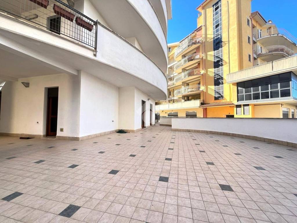 Appartamento a Monterotondo in Via Vulcano - Foto 5