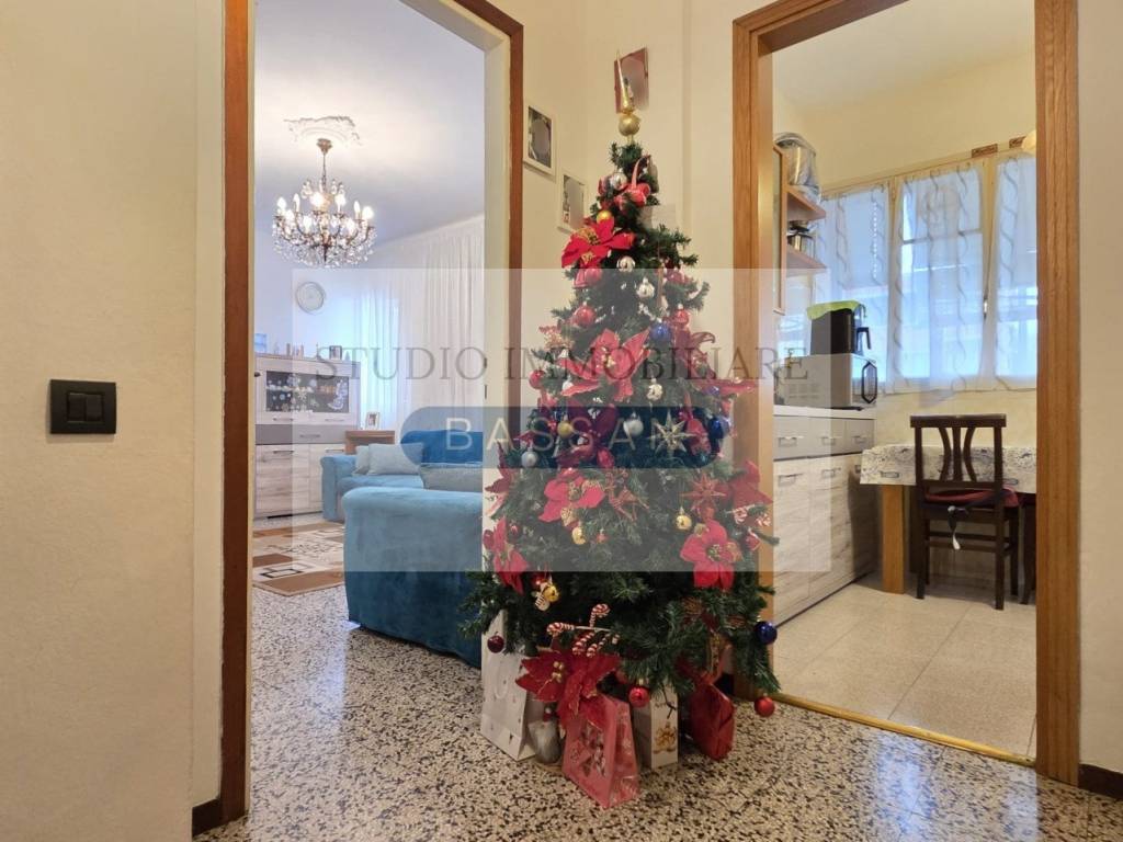Appartamento a Gallarate in Via Alfredo Di Dio n.18 - Foto 4