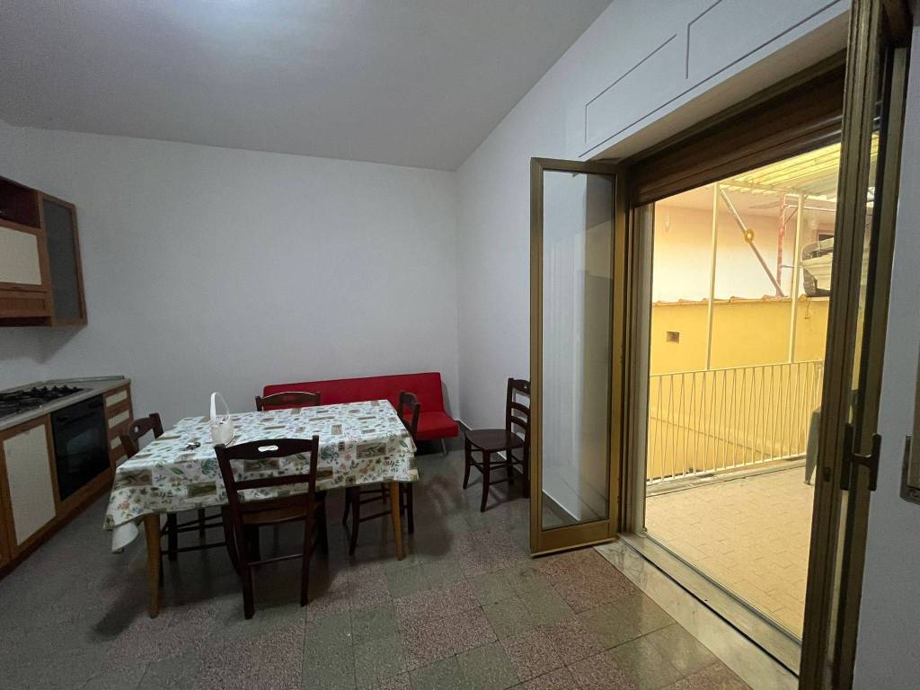 Appartamento a Crotone in Corso Messina - Foto 2