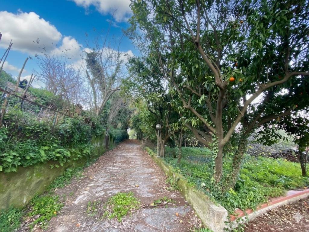 Villa a Cava de' tirreni in Via Paolina Craven - Foto 5