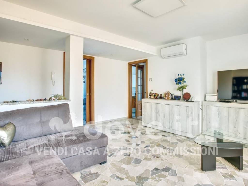 Appartamento a Induno olona in Via Vela, 4 - Foto 3