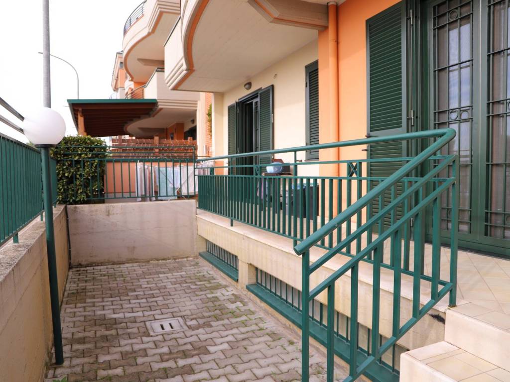 Appartamento a Maddaloni in Via Mastrantuono, 92 - Foto 2