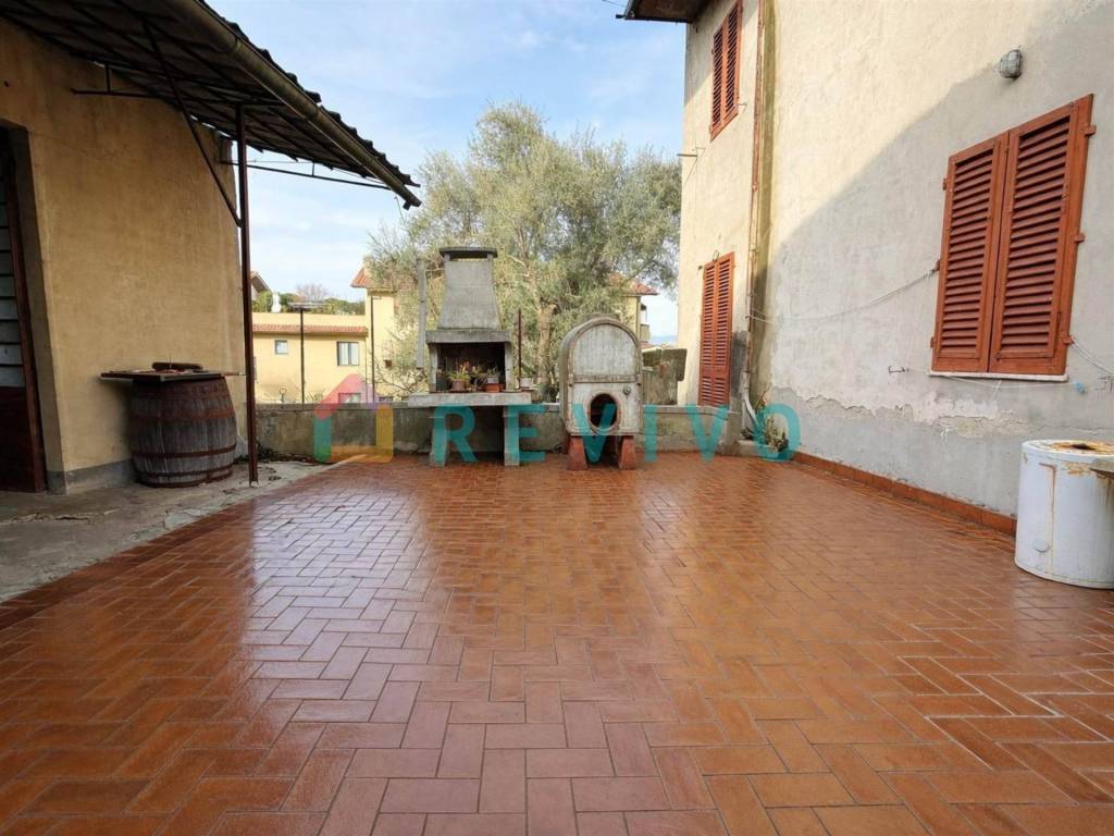 Villa a Carmignano in Via Dante Alighieri - Foto 4
