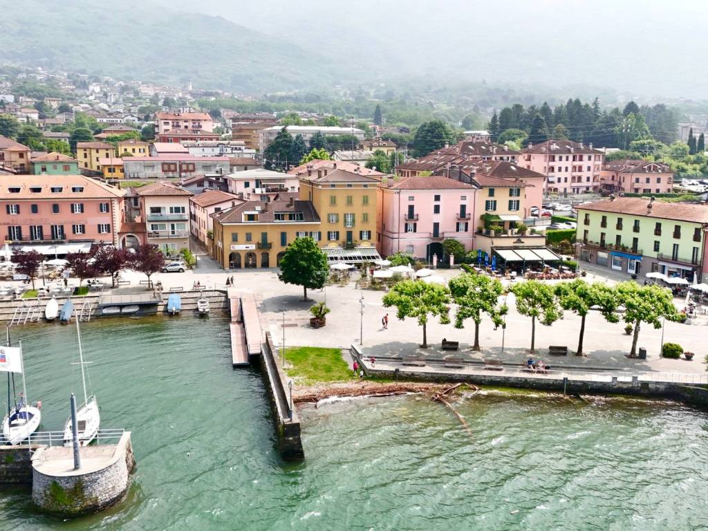 Appartamento a Colico in Piazza Giuseppe Garibaldi, 13 - Foto 4