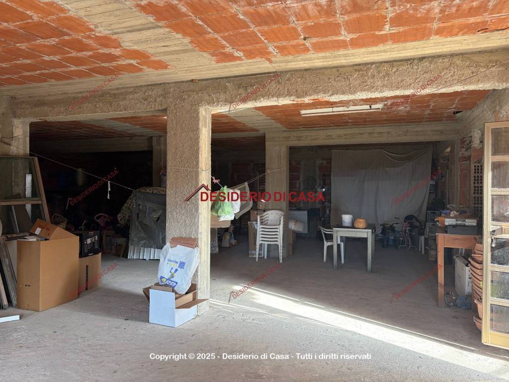 Appartamento a Capri leone in Via Provinciale, 137 - Foto 3