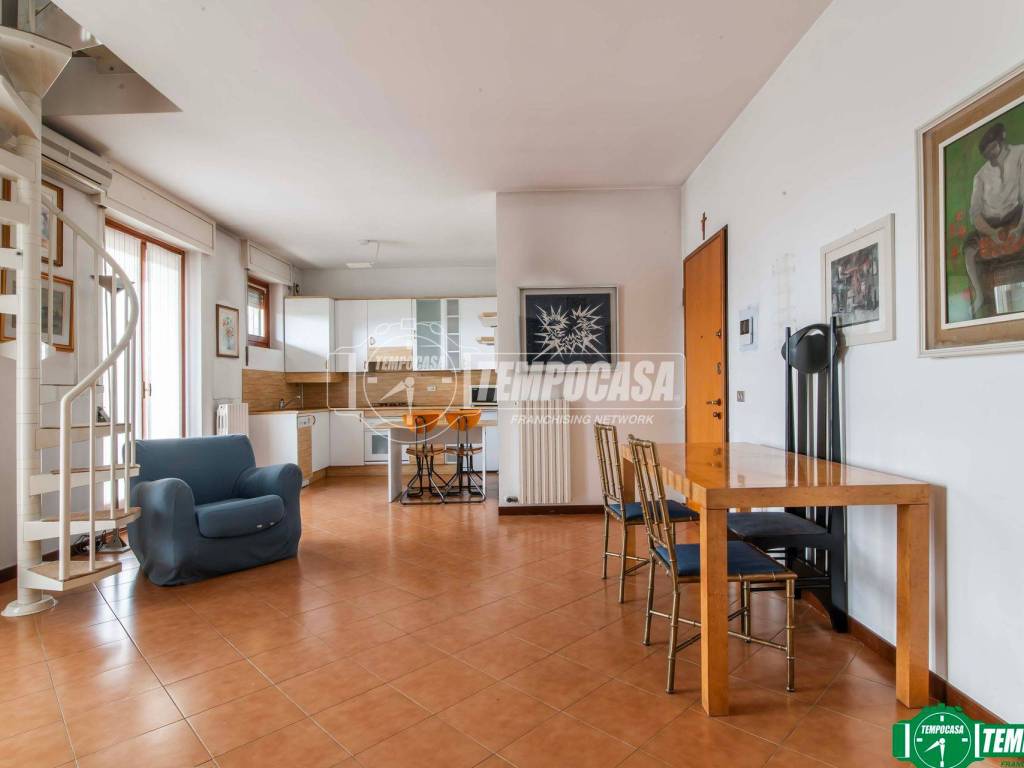 Appartamento a Arese in Via Luigi Einaudi - Foto 2