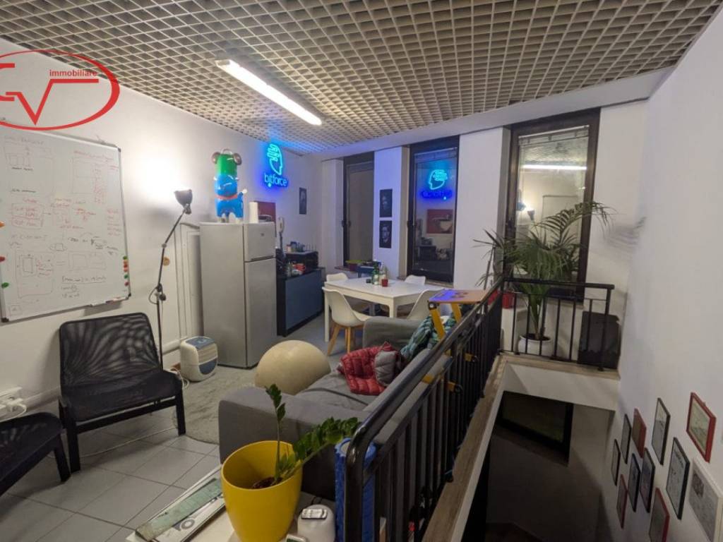 Immobile a Montevarchi in Viale Armando Diaz - Foto 2