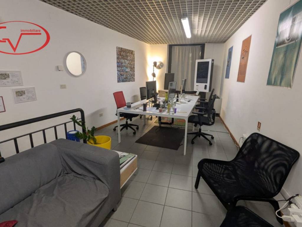 Immobile a Montevarchi in Viale Armando Diaz - Foto 3