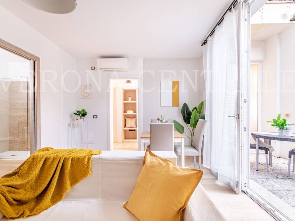 Appartamento a Verona in Via Campofiore, 11 - Foto 2