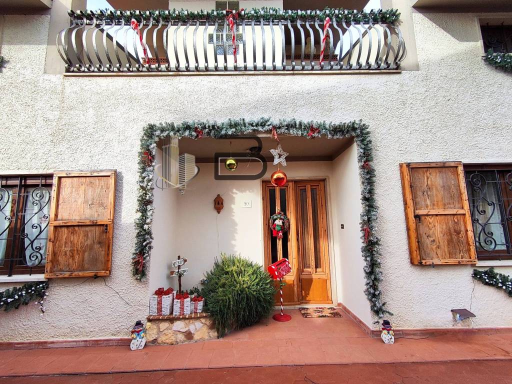 Villa a Massarosa in Via di Fondineto, 75 - Foto 2
