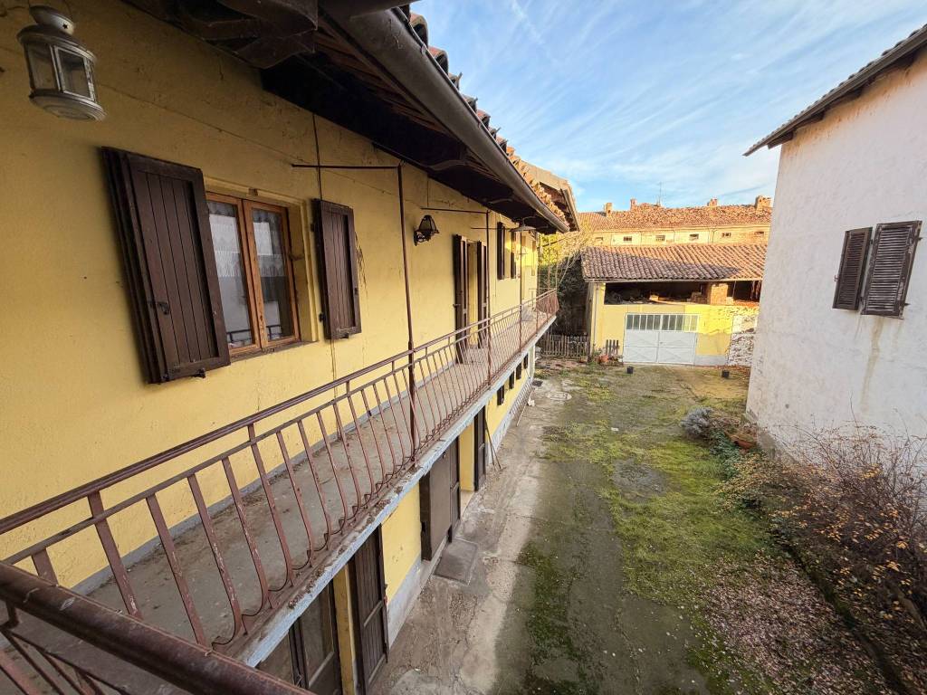 Casa indipendente a Crescentino in Via Camillo Benso di Cavour, 45 - Foto 4