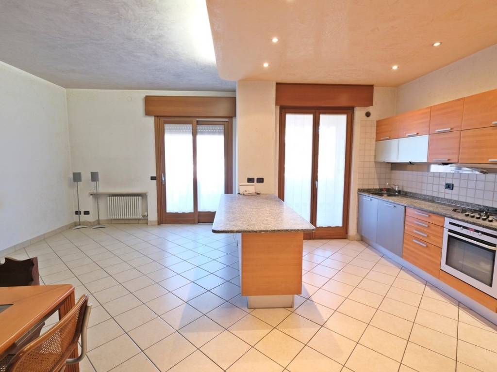 Appartamento a Verona in Via Lodovico Salomoni - Foto 2