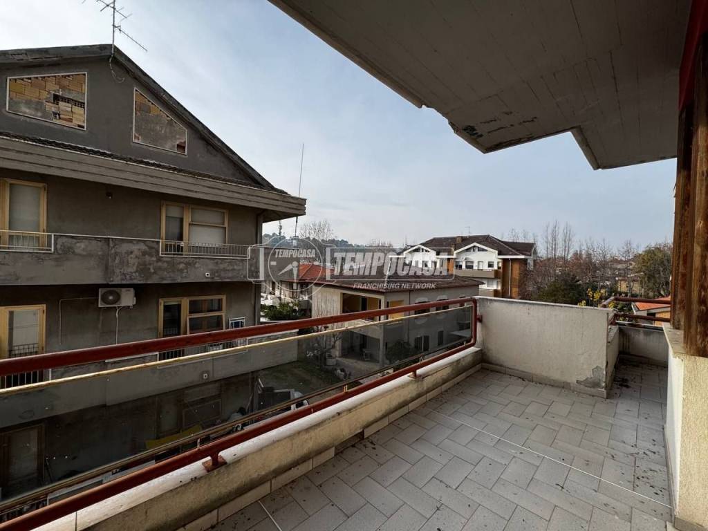 Appartamento a Francavilla al mare in Viale Alcione 77 - Foto 2