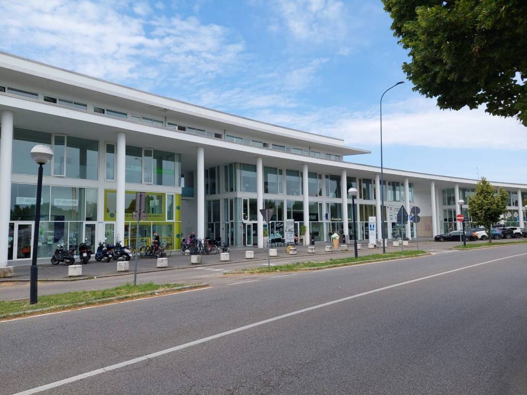 Immobile a Ravenna in Viale Enrico Berlinguer - Foto 2