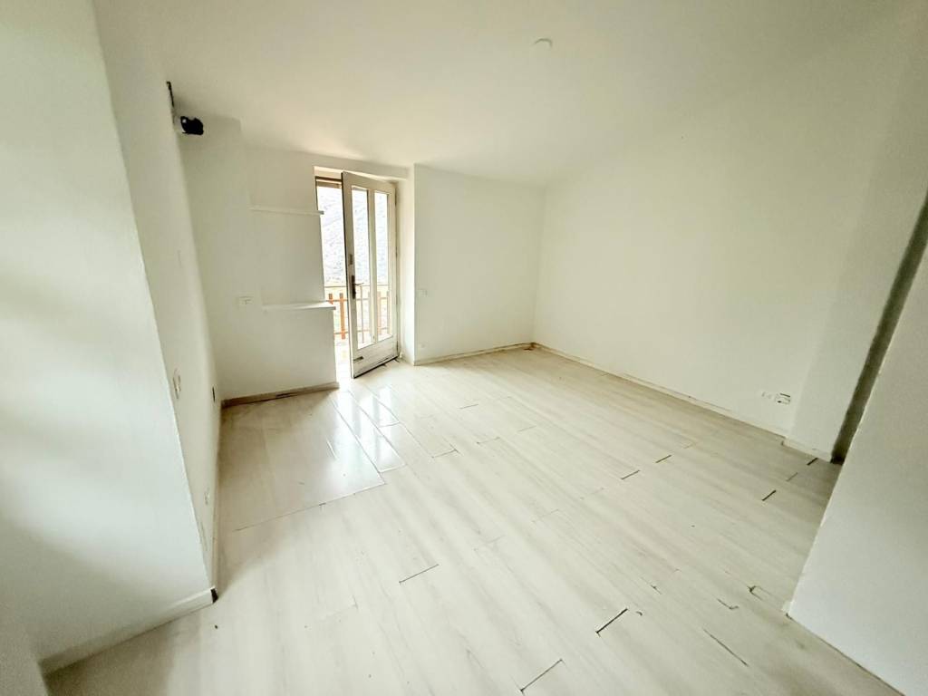 Appartamento a Adrara san martino in Via Vicini - Foto 4