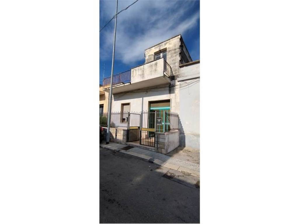 Villetta a schiera a Lecce in Via Antonio Zimbalo - Foto 5
