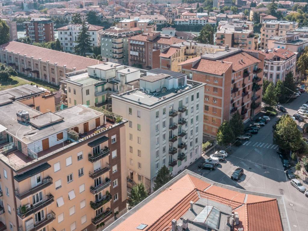 Appartamento a Verona in Viale della Repubblica, 43 - Foto 4