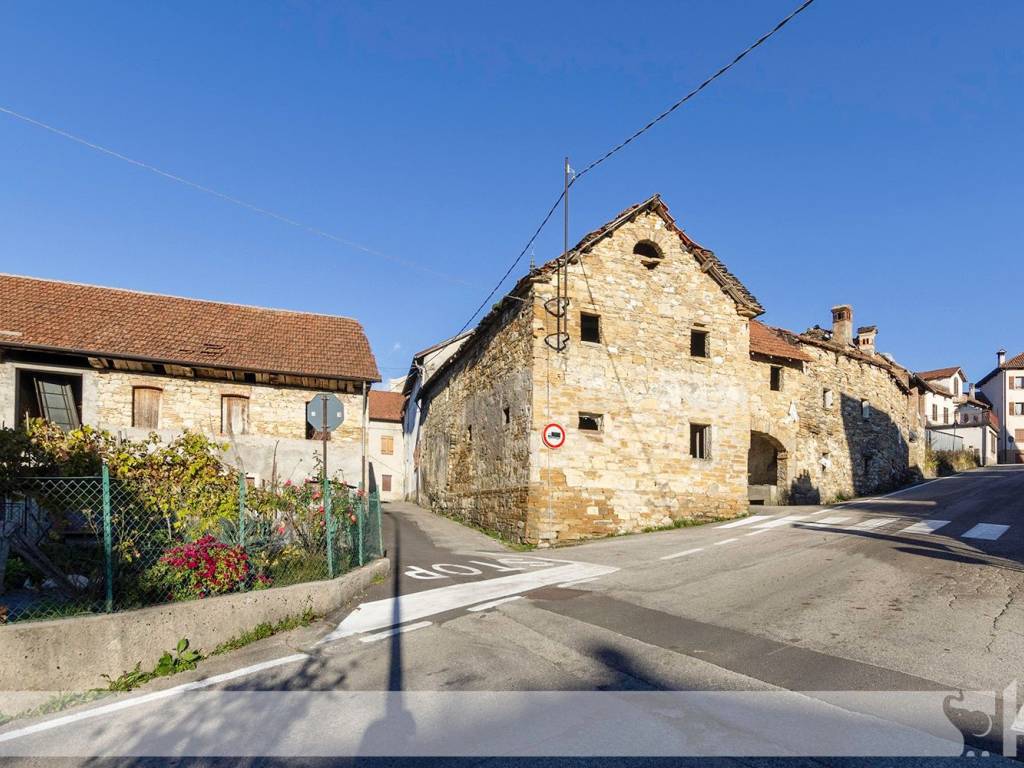 Rustico / casale a Borgo valbelluna in Via Carve, 27 - Foto 2