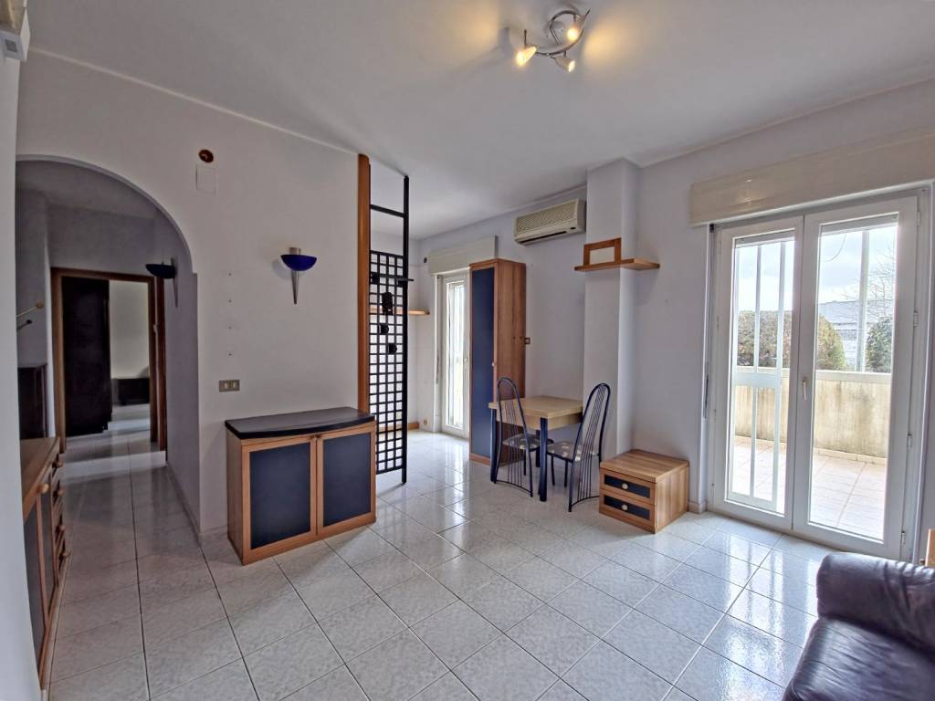Appartamento a Martina franca in Via Alcide De Gasperi - Foto 4