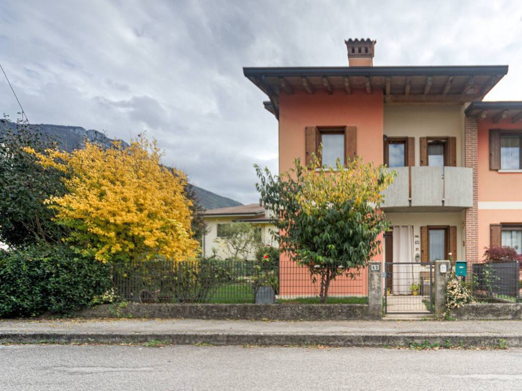 Villetta a schiera a Cogollo del cengio in Aldo Moro - Foto 3