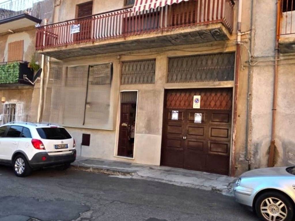 Appartamento a Paternò in Via Vulcano - Foto 2