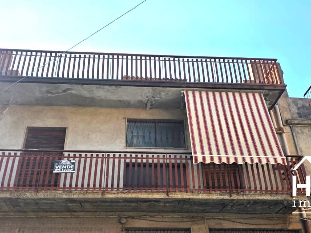 Appartamento a Paternò in Via Vulcano - Foto 3