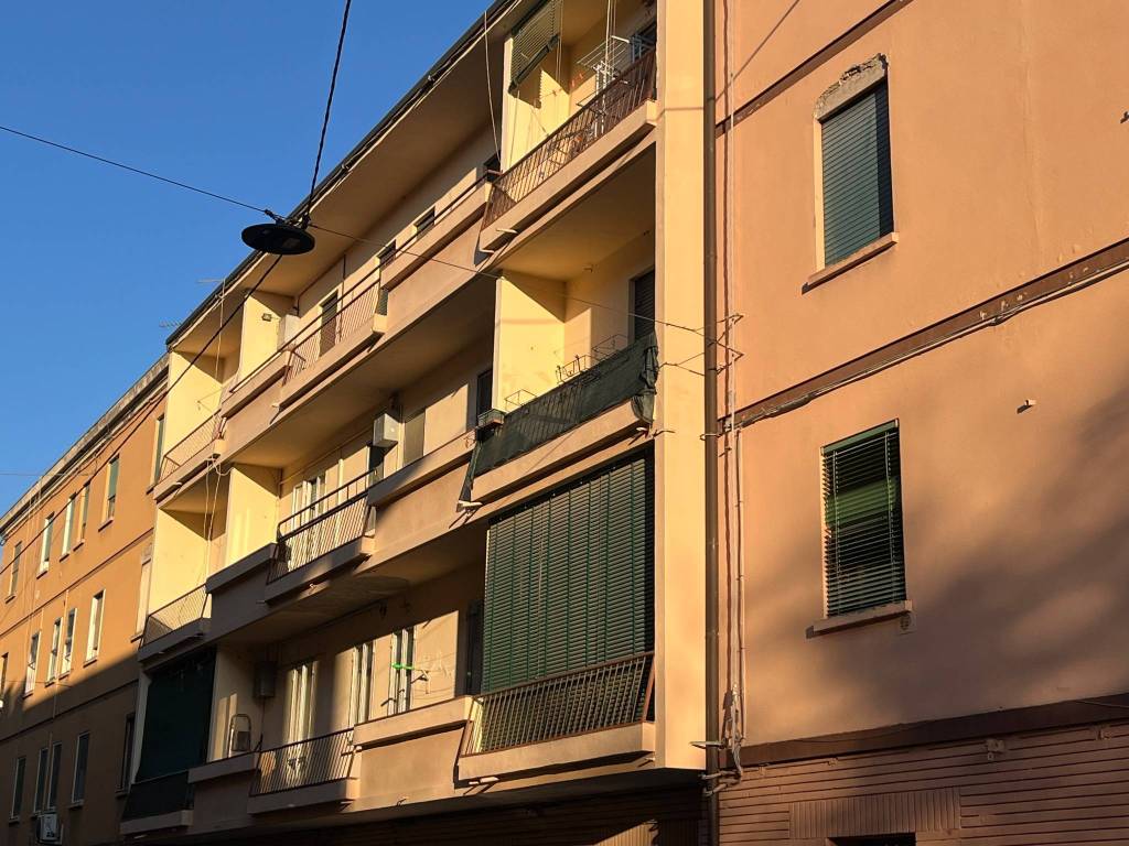 Appartamento a Ferrara in Via del Risorgimento, 33 - Foto 2