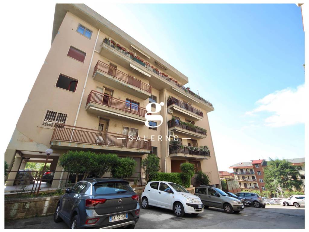 Appartamento a Salerno in Via Casarse - Foto 5