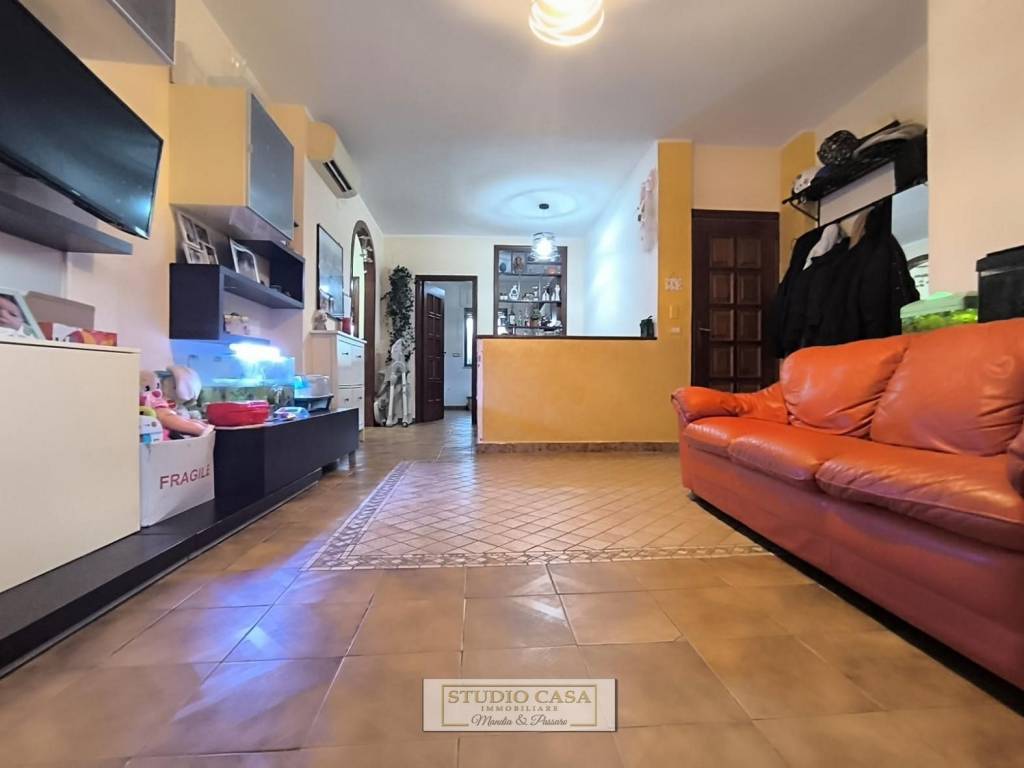 Appartamento a Castellabate in Via Degli Ulivi, 84048 Castellabate SA, Italia - Foto 3