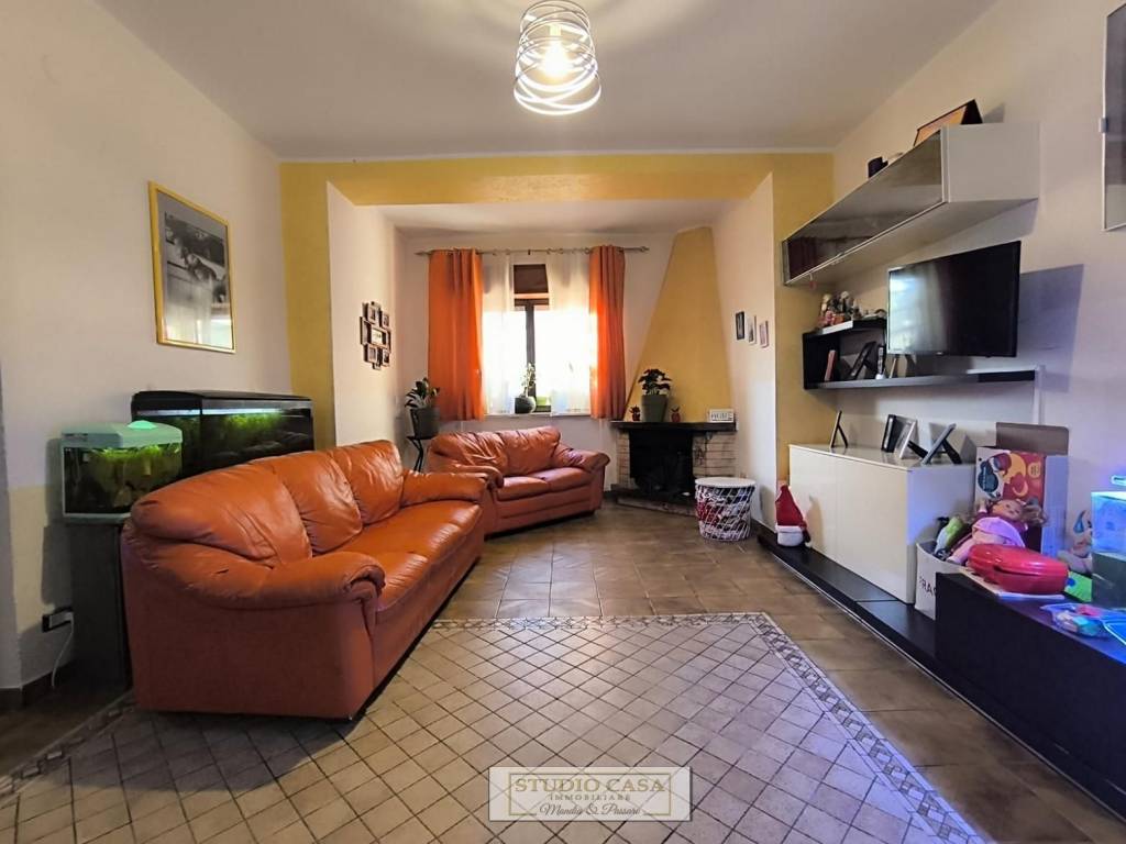 Appartamento a Castellabate in Via Degli Ulivi, 84048 Castellabate SA, Italia - Foto 5