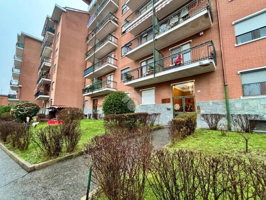 Appartamento a Borgaro torinese in Via Italia, 35 - Foto 2