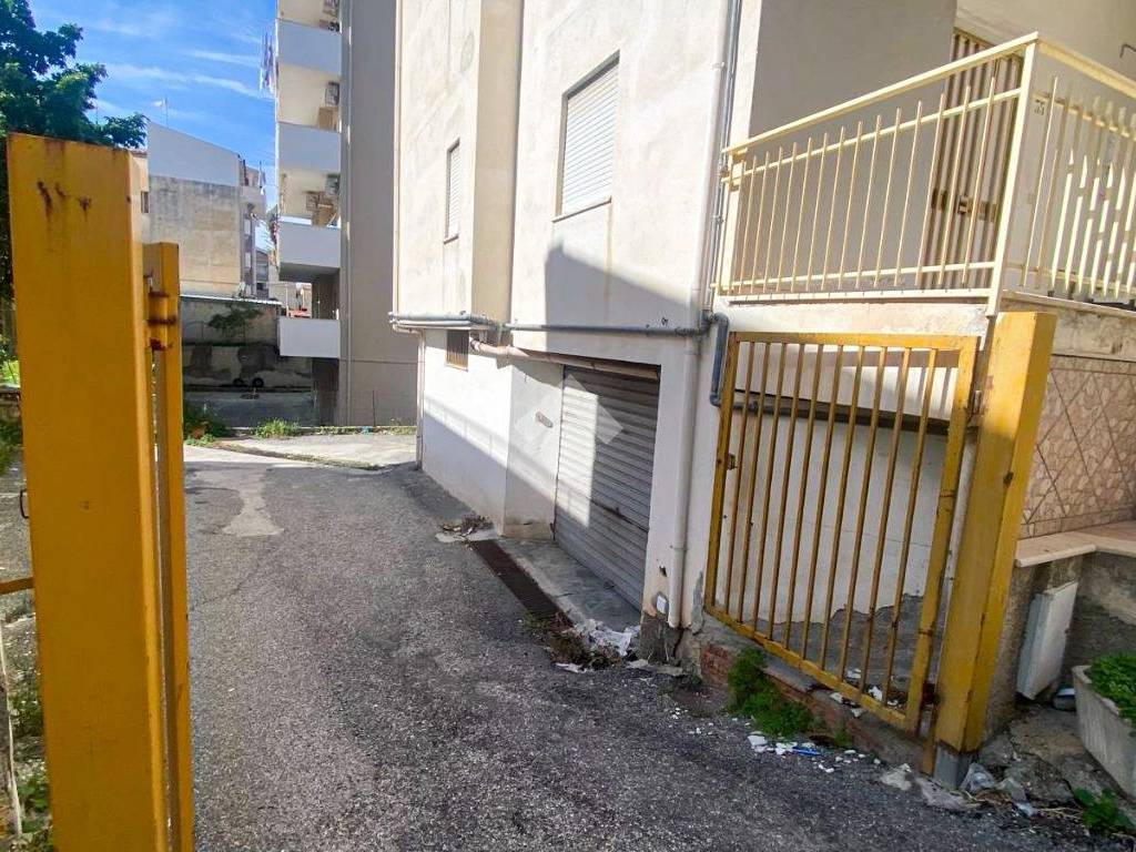 Box / garage a Amantea in Via Amalfi - Foto 3