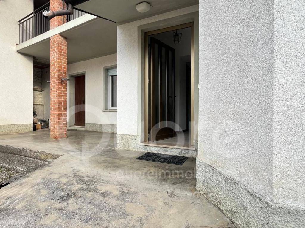 Casa indipendente a Tarcento in Via del Colle, 26 - Foto 2