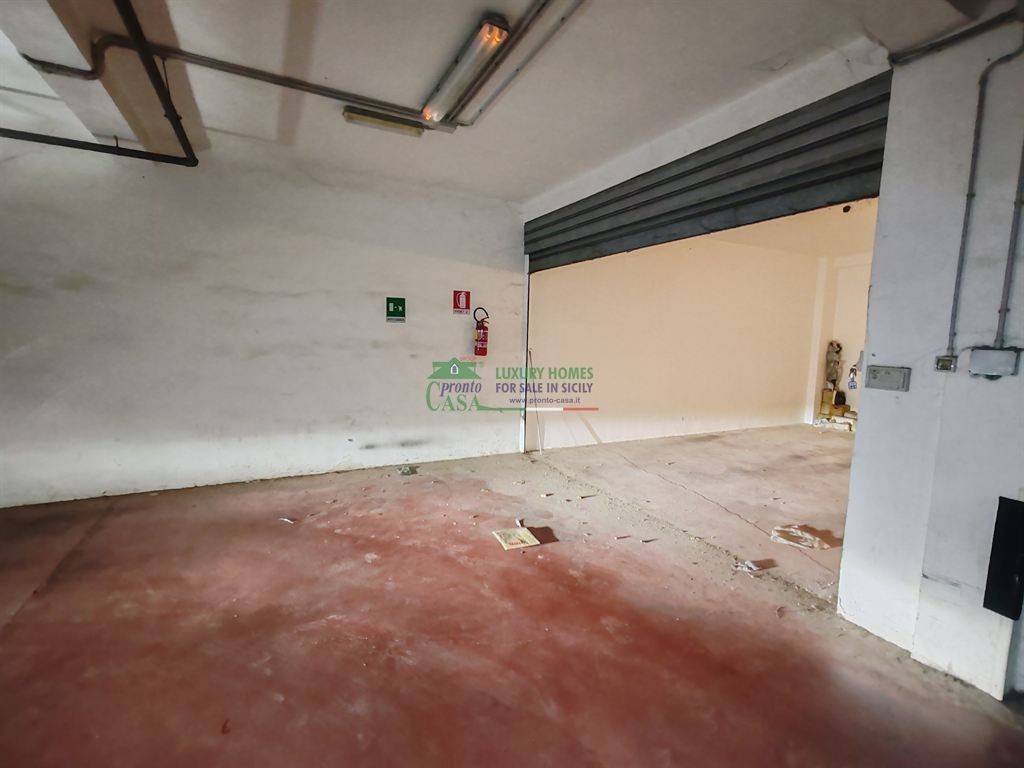 Box / garage a Ragusa in VIA STESICORO, 48 - Foto 5